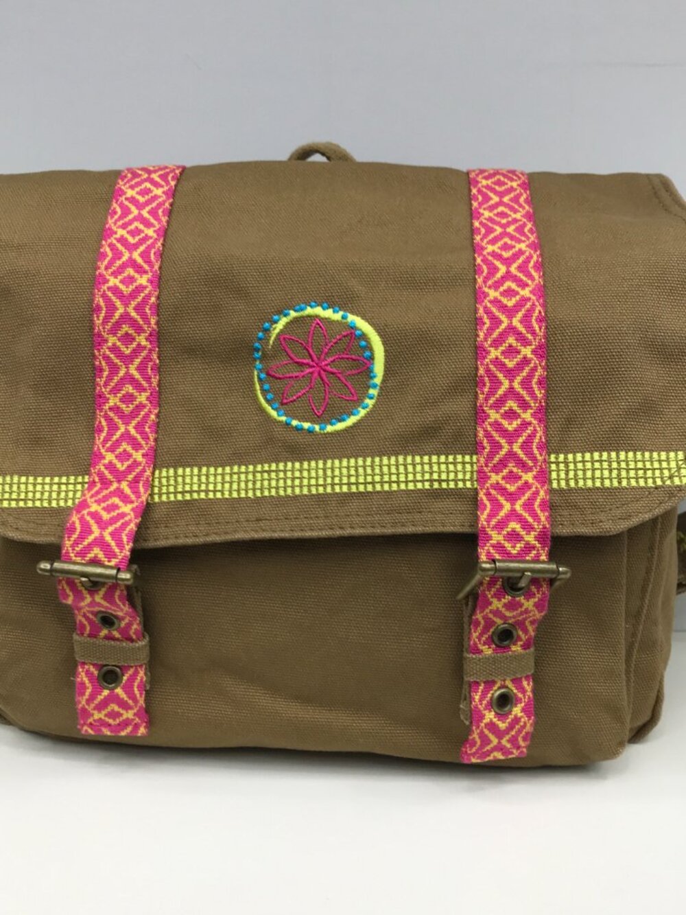 American Girl Lea Clark Brown Canvas Messenger Crossbody Shoulder Backpack Bag
